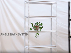 볼트 없는 래크의 부하 용량은 얼마일까요?